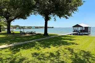 20274 County Rd 376, Marquez, TX 77865 - Photo 9