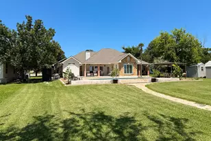 20274 County Rd 376, Marquez, TX 77865 - Photo 15