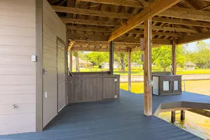 20274 County Rd 376, Marquez, TX 77865 - Photo 15