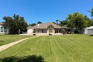 20274 County Rd 376, Marquez, TX 77865 - Photo 1