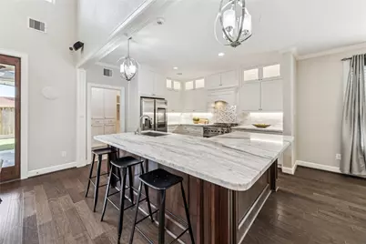 5217 W 43rd Street, Houston, TX 77092 - Photo 13