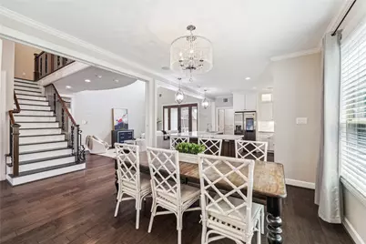 5217 W 43rd Street, Houston, TX 77092 - Photo 9