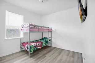 2630 Tracy Ln, Highlands, TX 77562 - Photo 29