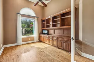 1019 Grand Estates Dr, Richmond, TX 77469 - Photo 9