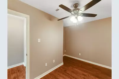 1029 Sycamore Street, La Marque, TX 77568 - Photo 17