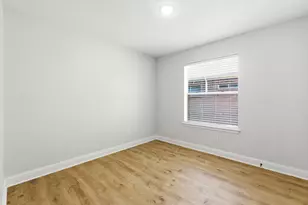 16306 Elmwood Point Ln, Sugar Land, TX 77498 - Photo 15