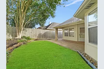 18747 Candle Park Drive, Spring, TX 77388 - Photo 31