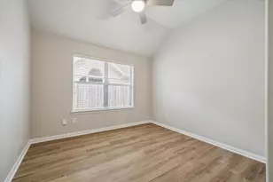 18747 Candle Park Dr, Spring, TX 77388 - Photo 27