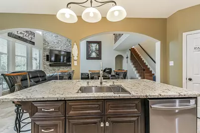 20319 Umber Oak Court, Humble, TX 77346 - Photo 17