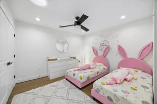 115 Blue Willow Dr, Houston, TX 77042 - Photo 23