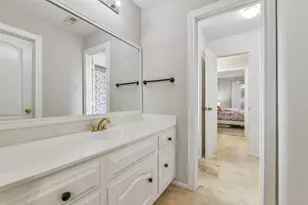 19911 Kellicreek Dr, Katy, TX 77450 - Photo 43