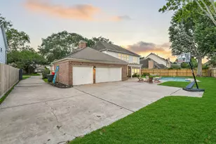 19911 Kellicreek Dr, Katy, TX 77450 - Photo 5