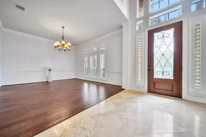 6811 Colonade Trail, Sugar Land, TX 77479 - Photo 9
