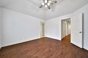 6811 Colonade Tr, Sugar Land, TX 77479 - Photo 47