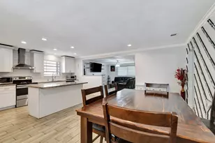 8314 Albacore Dr, Houston, TX 77074 - Photo 21