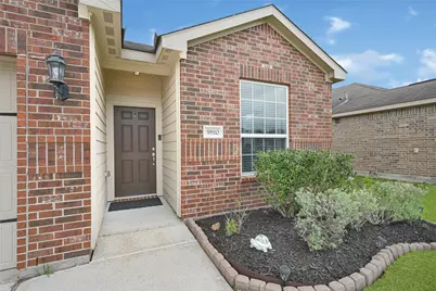9810 Steel Knot Lane, Iowa Colony, TX 77583 - Photo 3