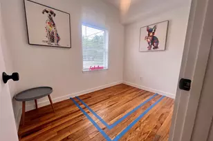 415 Fairview Ave, Houston, TX 77006 - Photo 3