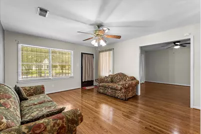 7527 Vista Verde Street, Houston, TX 77087 - Photo 5