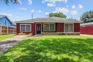 7527 Vista Verde St, Houston, TX 77087 - Photo 3