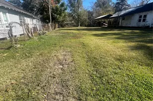 4357 Ogden Ave, Beaumont, TX 77705 - Photo 1