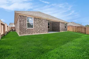 416 Bryan Wy, Angleton, TX 77515 - Photo 17