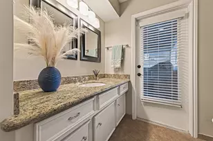 11007 Ella Lee Ln, Houston, TX 77042 - Photo 29