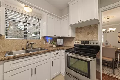 11007 Ella Lee Lane, Houston, TX 77042 - Photo 19