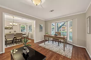 11007 Ella Lee Ln, Houston, TX 77042 - Photo 5