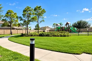 2214 Sterling Oaks Dr, Rosharon, TX 77583 - Photo 35