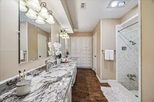 2226 Hidden Creek Dr, Houston, TX 77339 - Photo 11