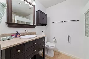 5119 Ave O 1/2, Galveston, TX 77551 - Photo 5