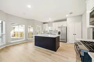 9323 Hudson Bend Cir, Houston, TX 77095 - Photo 17