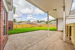9323 Hudson Bend Cir, Houston, TX 77095 - Photo 47