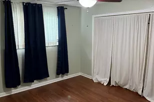 4910 Alamo Dr, Galveston, TX 77551 - Photo 11