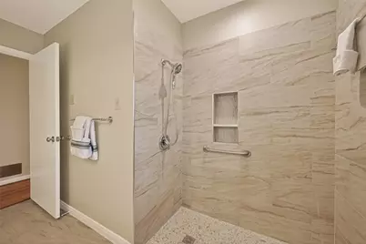 5646 Hazen Street, Houston, TX 77081 - Photo 31