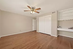 5646 Hazen St, Houston, TX 77081 - Photo 29