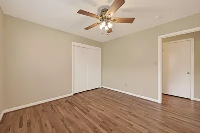 5646 Hazen Street, Houston, TX 77081 - Photo 33