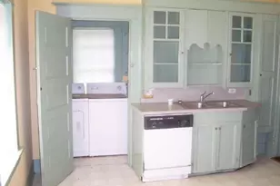 1701 Sylvester St, Houston, TX 77009 - Photo 9