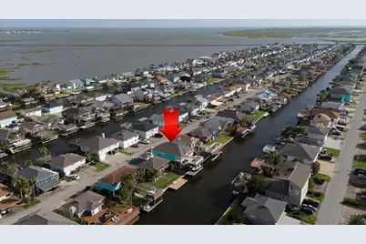 1003 Redfish Street, Bayou Vista, TX 77563 - Photo 1