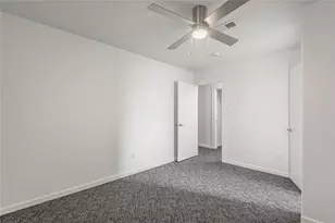 1805 Ave Q, Huntsville, TX 77340 - Photo 21