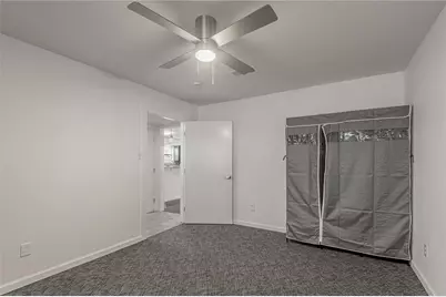 1805 Avenue Q, Huntsville, TX 77340 - Photo 7