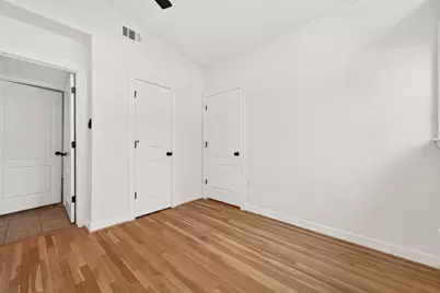 5422 Hummingbird Street, Houston, TX 77096 - Photo 27