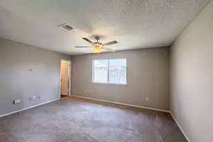 5602 Briarwood Forest Dr, Houston, TX 77088 - Photo 13
