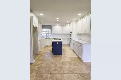 7244 Edgewater Drive, Willis, TX 77318 - Photo 5