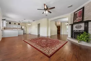 11926 Green Willow Falls Dr, Tomball, TX 77375 - Photo 9