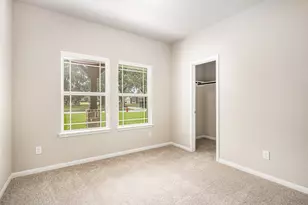 2102 Twin Lakes Blvd, West Columbia, TX 77486 - Photo 13