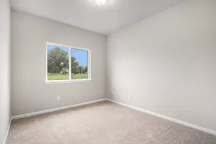 2102 Twin Lakes Blvd, West Columbia, TX 77486 - Photo 17
