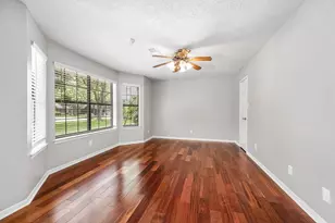 3875 Larkspur St, Alvin, TX 77511 - Photo 5