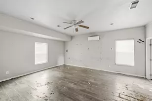 615 Stella St, Baytown, TX 77520 - Photo 15
