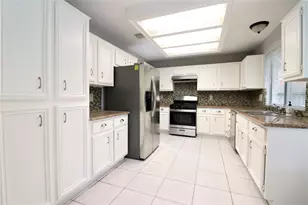 22135 Birch Valley Dr, Katy, TX 77450 - Photo 7